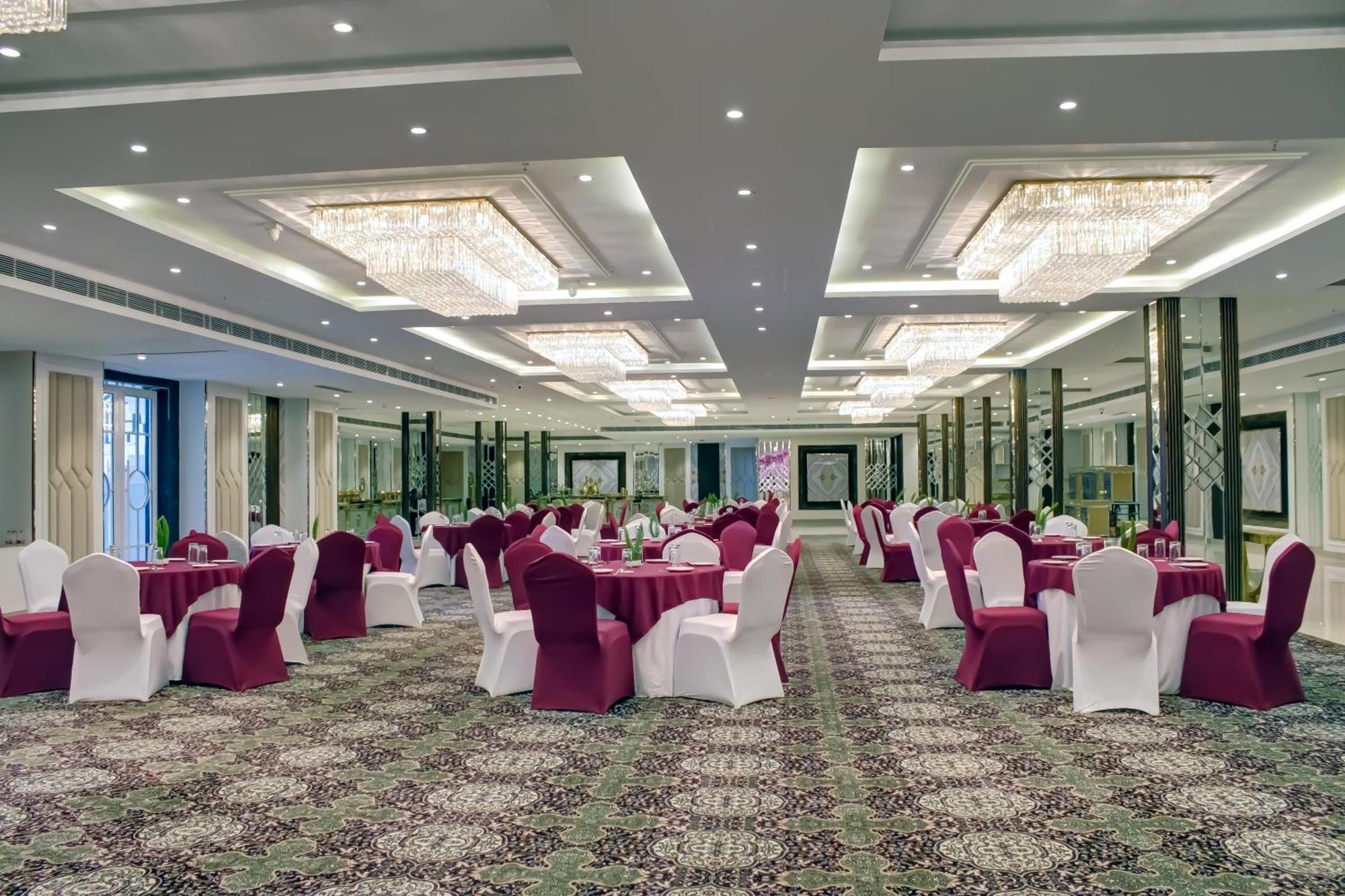 Cozzet Sonipat - A Cygnett Hotel ภายนอก รูปภาพ